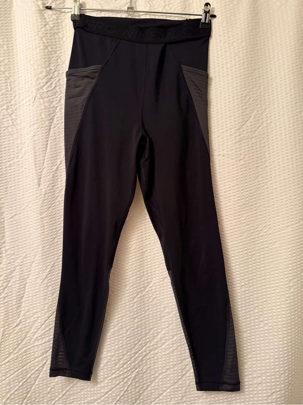 Nike Pro Dri Fit Leggings Sz M Black Pockets High Rise Zip Fitness Training